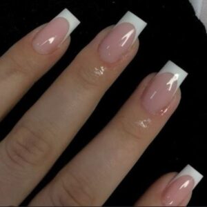 RETOQUE DE UÑAS - Image 1